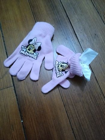 Paire de gants Minnie rose pâle et noir