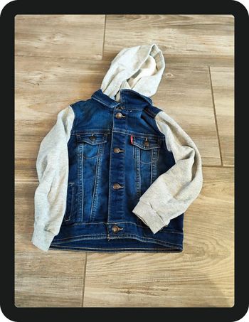 Veste en jeans à capuche bleu et gris Levi Strauss Taille 36 mois