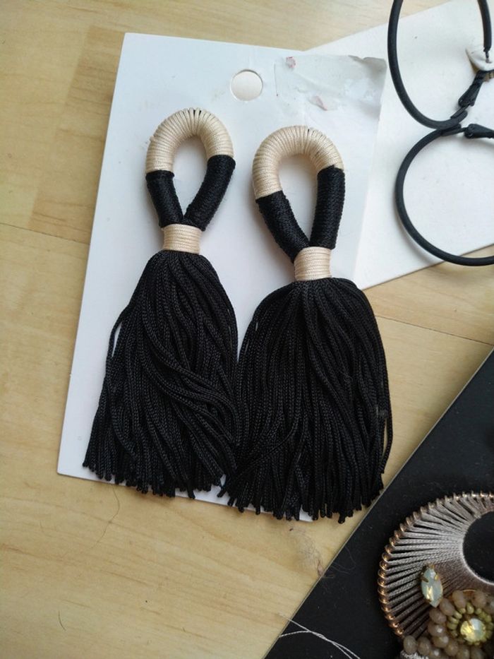 Lot de boucles d'oreilles neuves Moa H&M - photo numéro 2