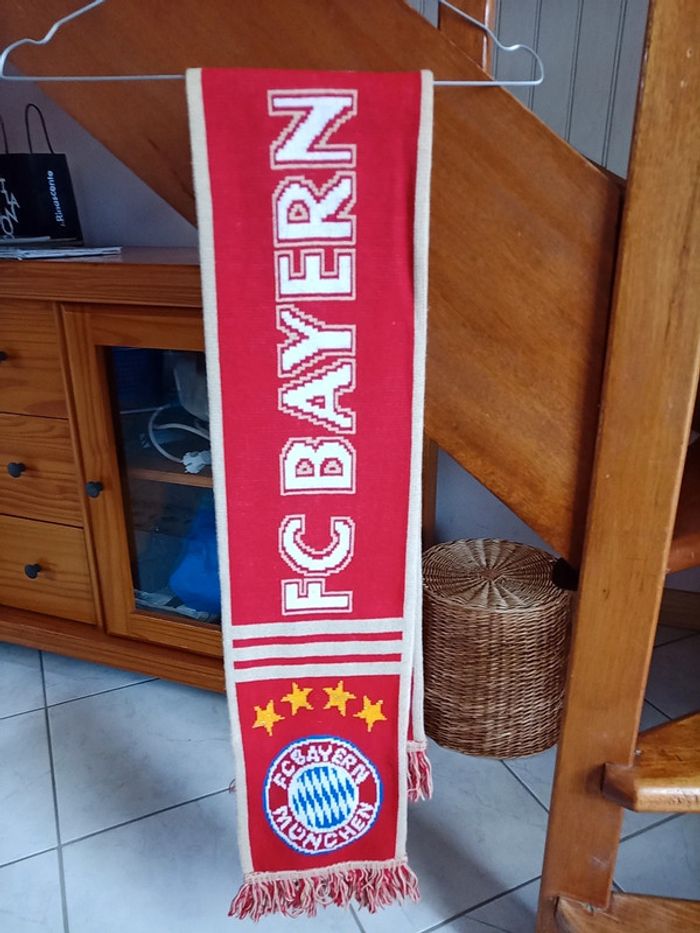 Belle écharpe supporteur fan FC Bayern München de Adidas - photo numéro 2