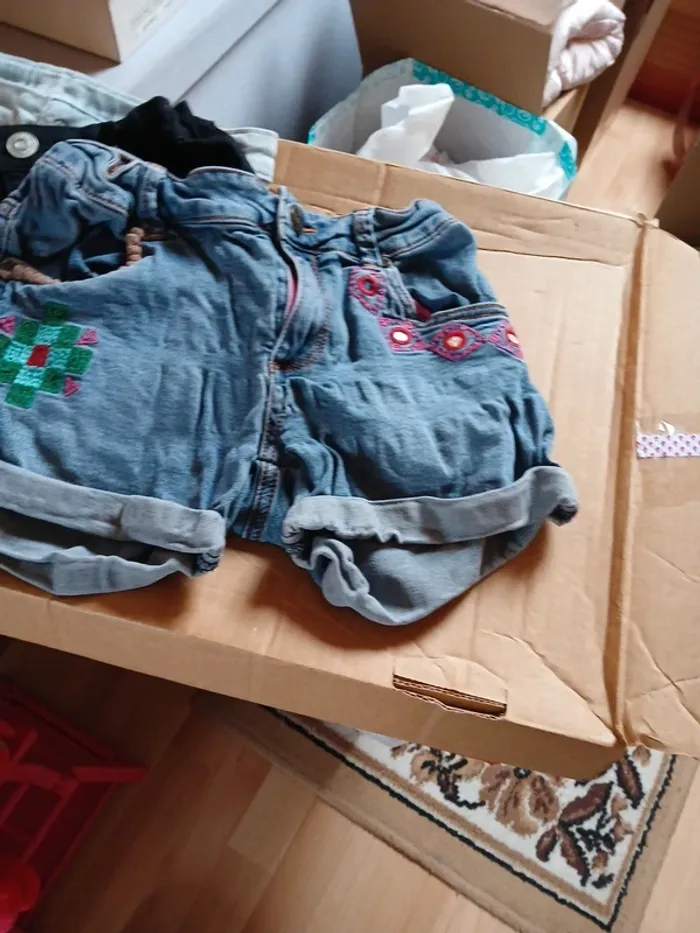 Lot de vêtements 10anset 9ans - photo numéro 6
