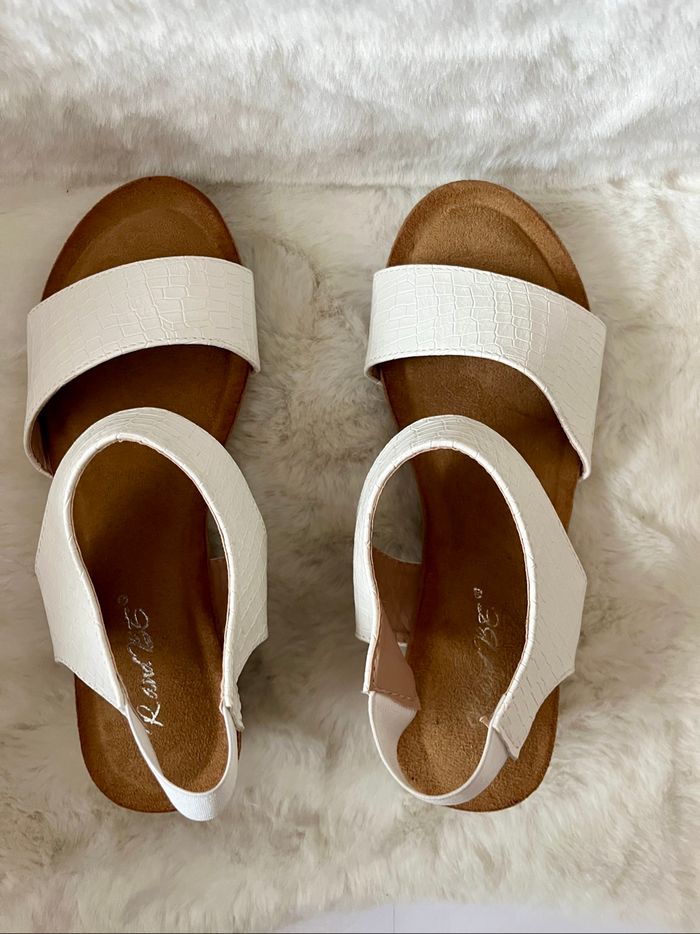 Sandales blanches, talons 5 cm pointure 37 - photo numéro 5