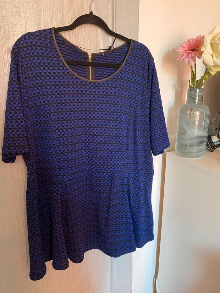 Top péplum bleu