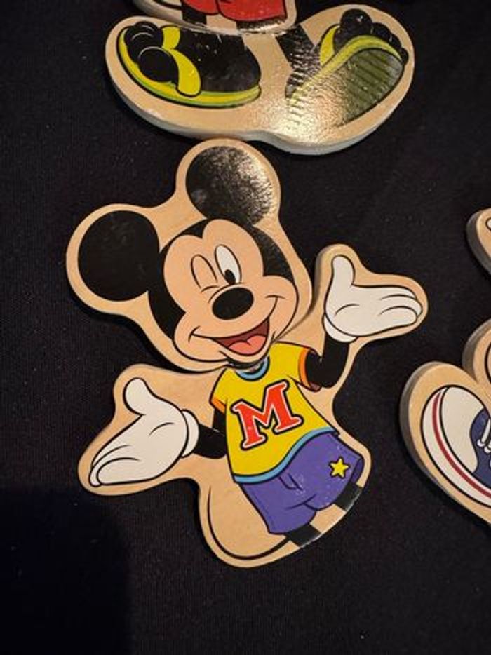 Puzzle bois 3 pièces Mickey à habiller - photo numéro 4