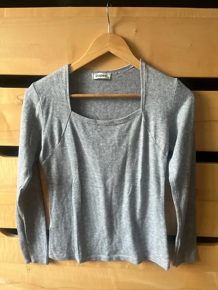 Pull gris