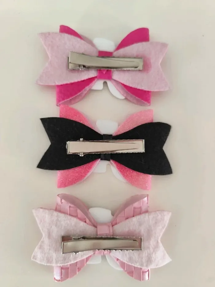 Lot de 3 barrettes pinces cheveux lettre A neuf - photo numéro 2
