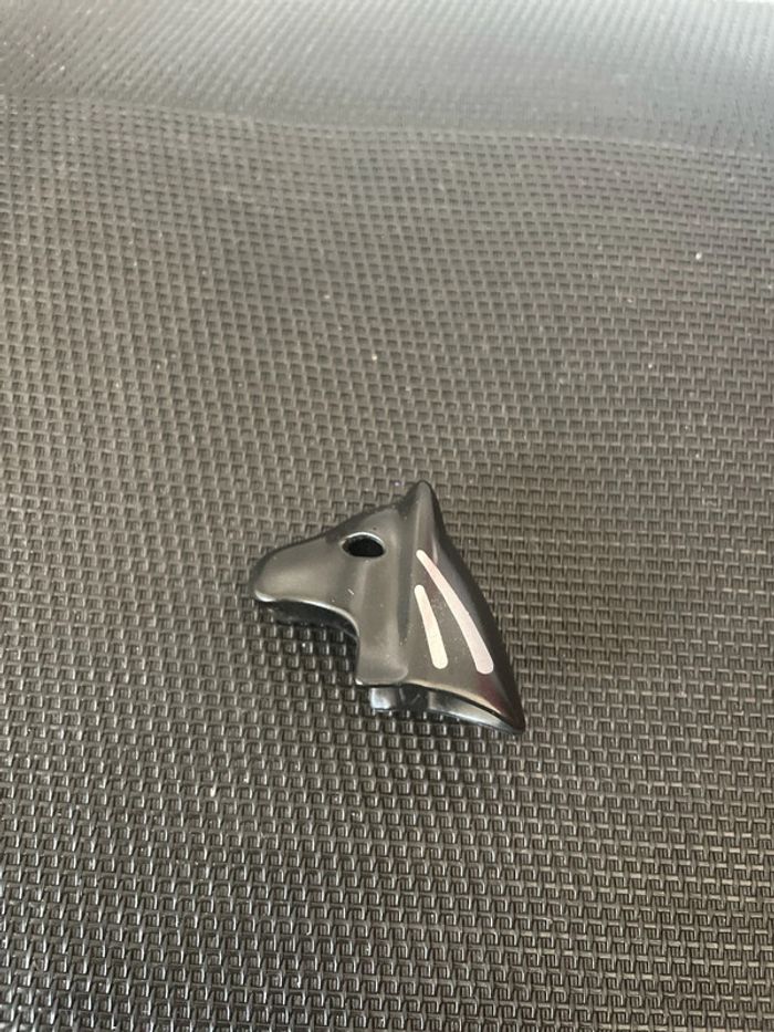 Playmobil cagoule noire avec motifs cheval tournoi chevalier moyen âge château citadelle forteresse - photo numéro 4