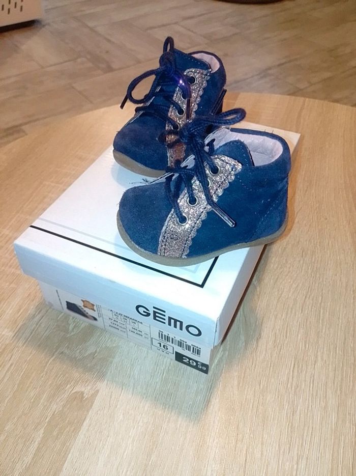 Première chaussures - photo numéro 2