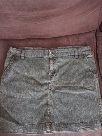 Jolie petite Jupe courte Taille 42 "Triplix"