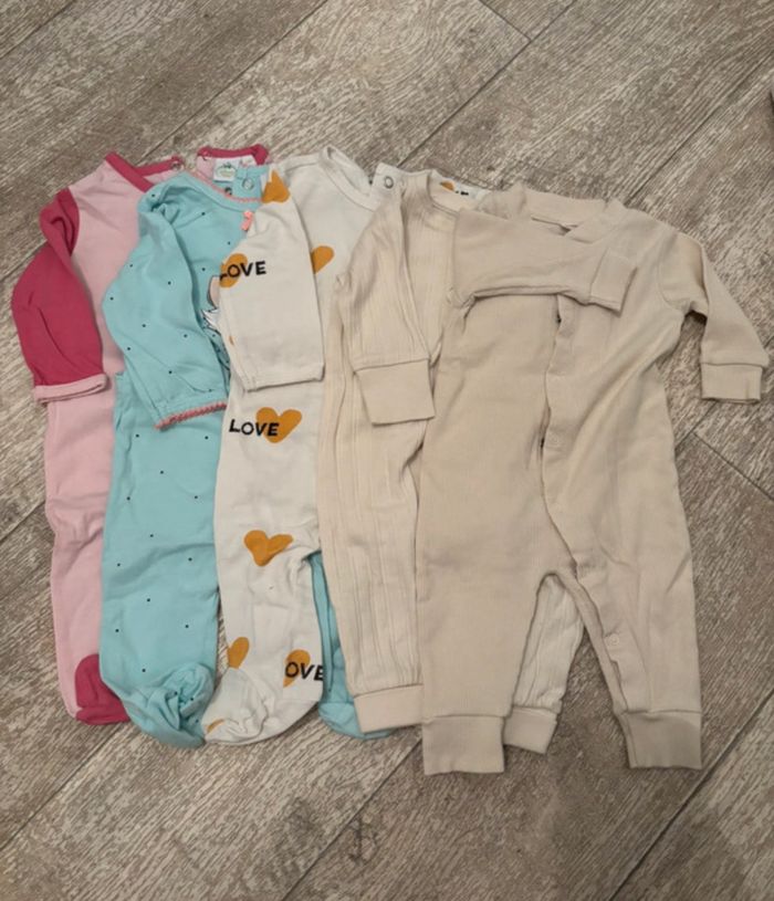 Lot vêtements taille 3 mois - photo numéro 4