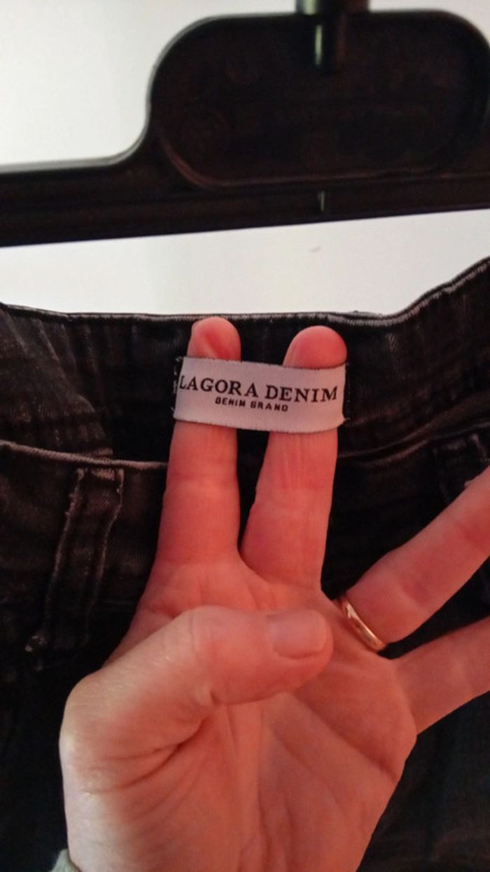 Jean troué - photo numéro 2