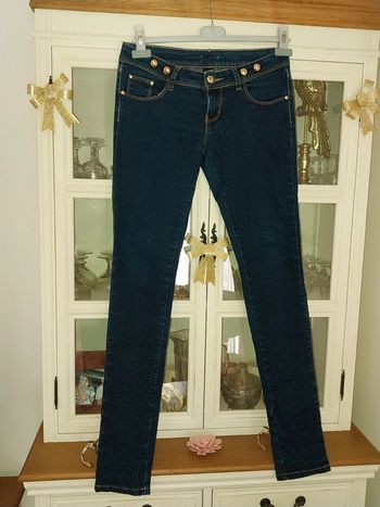 Jean skinny brut Taille basse taille 36/38 état neuf