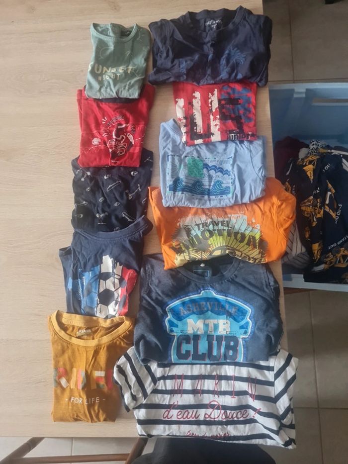 Tee shirts