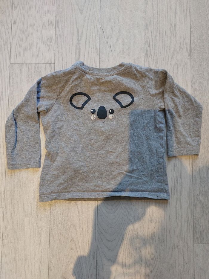 Lot 3 t-shirts manches longues 12m - photo numéro 9