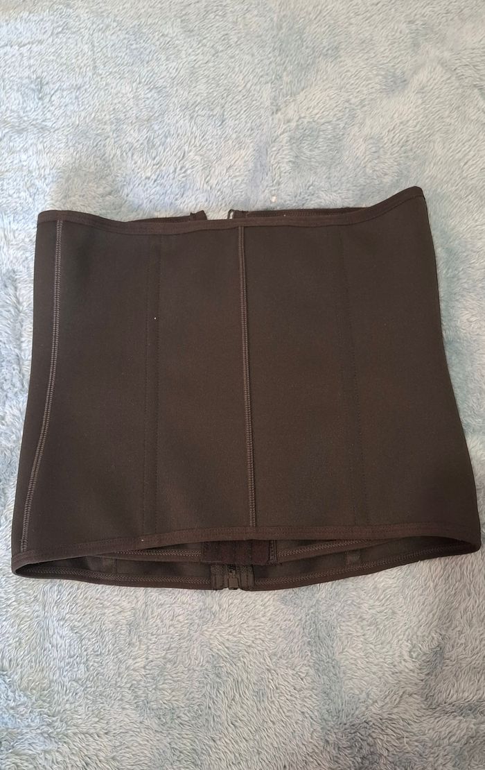 Gaine pour femme - photo numéro 5