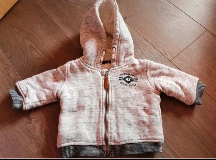 Gilet zippé à capuche chaud bébé garçon 3 mois comme NEUF