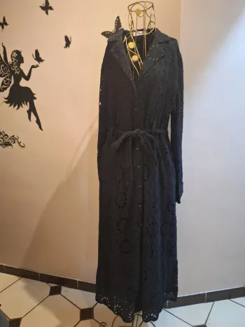 Robe longue en coton noire & broderies anglaises