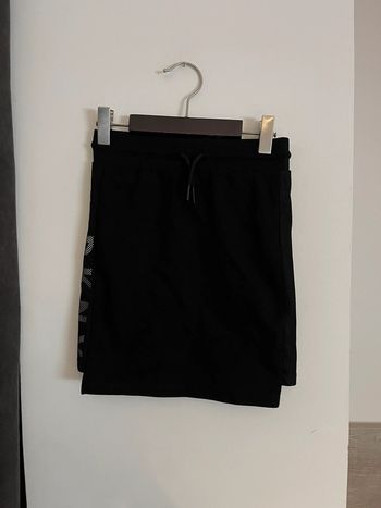Jupe dkny 8 ans