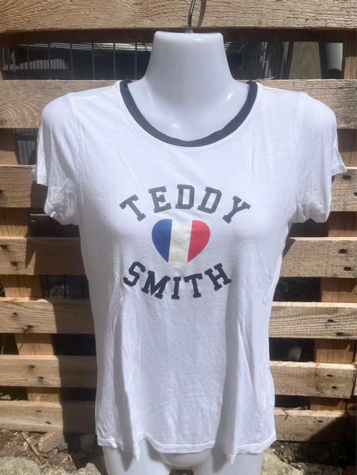 👕 T-shirt Teddy Smith XS – Très bon état
