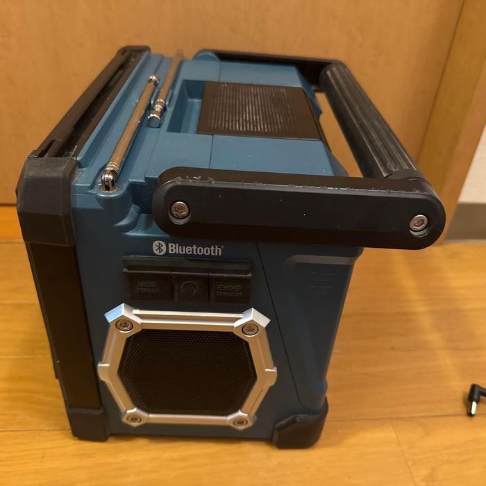 Radio Makita DMR 115 - photo numéro 5