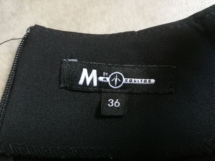 Robe noire Mosquito t 36, près du corps - photo numéro 7