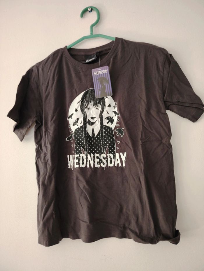 Tee shirt wednesday