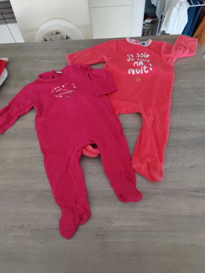 Lot de pyjamas