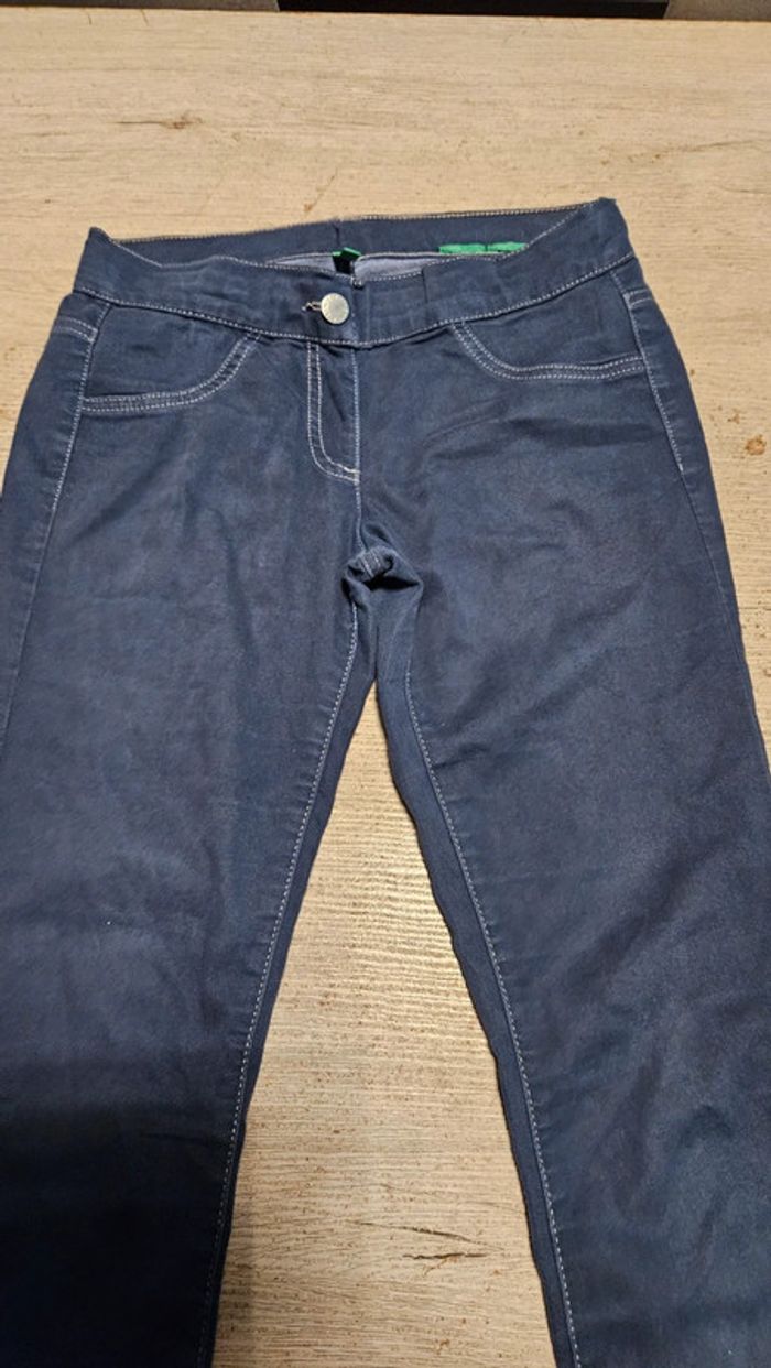 Pantalon bleu tirant sur le mauve, skinny stretch, Benetton, taille 11/12 ans, très peu mis - photo numéro 6