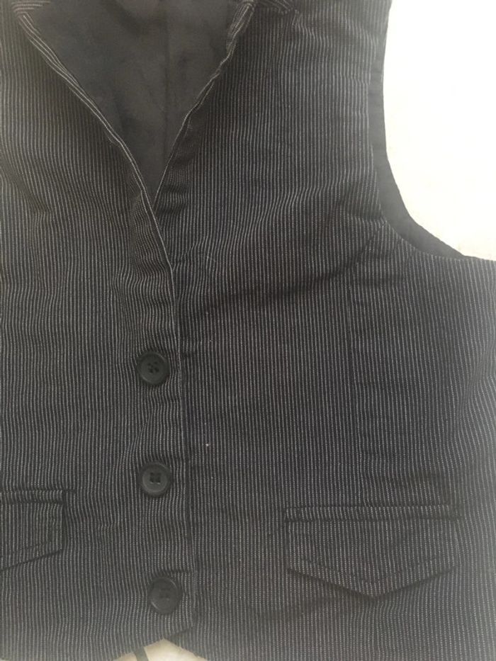 Vend boléro 4 ans - photo numéro 2