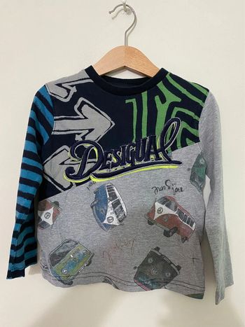 T-shirt longues manches Desigual taille 3/4 ans