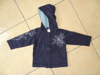 sweat à capuche T 3ans