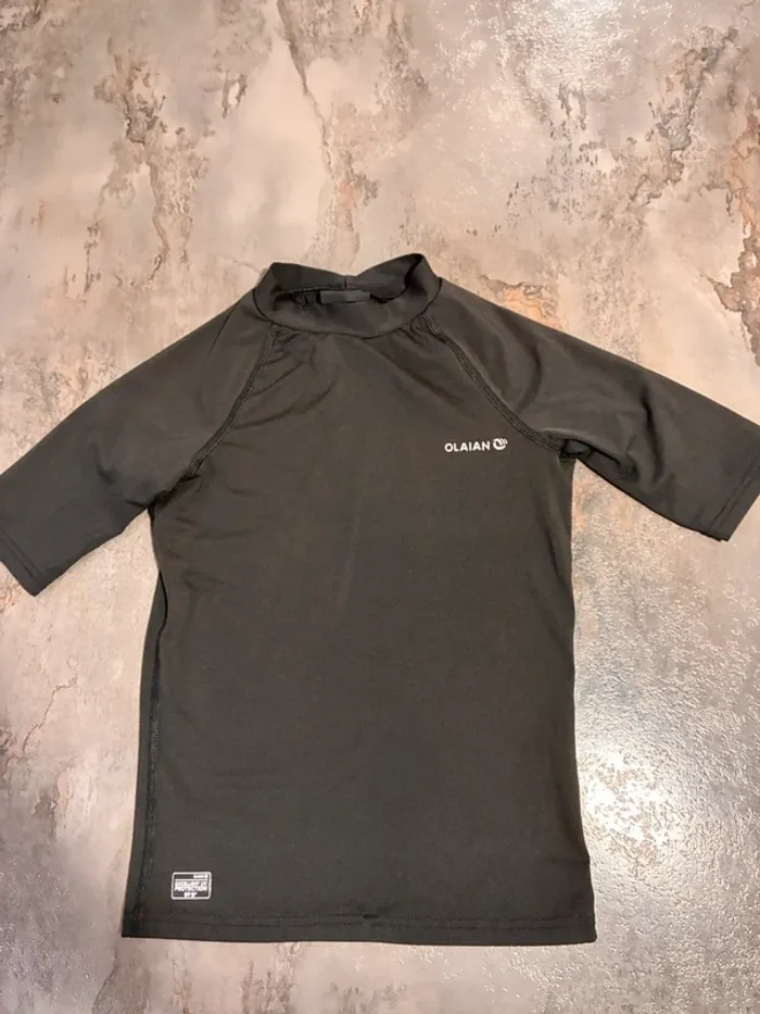 Maillot anti UV 7/8 ans