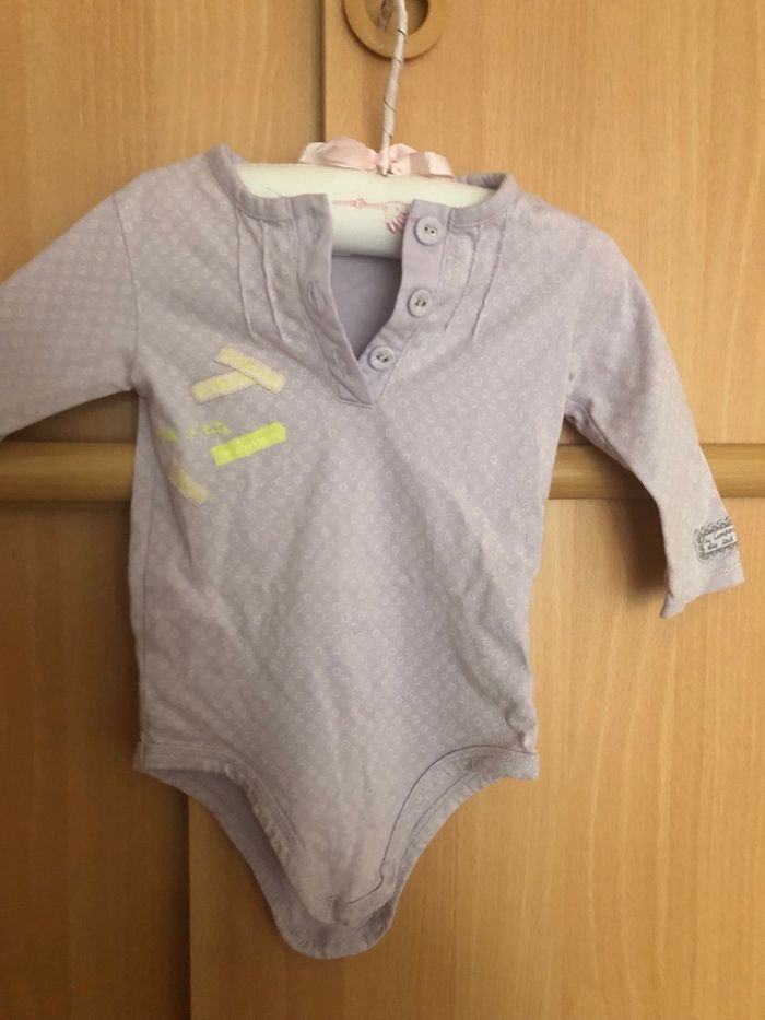 Lot vêtements 6 mois - photo numéro 8