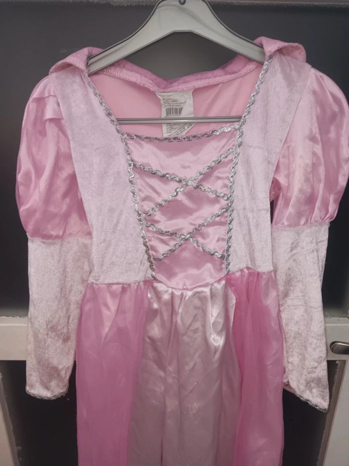 Robe de princesse 5/7 ans - photo numéro 2