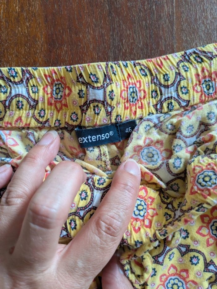 Joli short In extenso taille 46 motifs jaunes - photo numéro 2