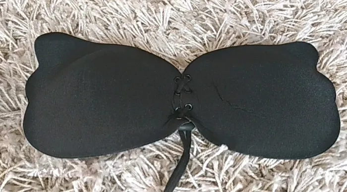 Soutien-gorge collant pour dos nu