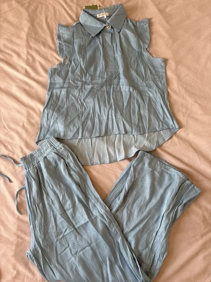 Ensemble Very Pretty blouse + pantalon jambe large bleu ciel T XL/XXL (neuf)