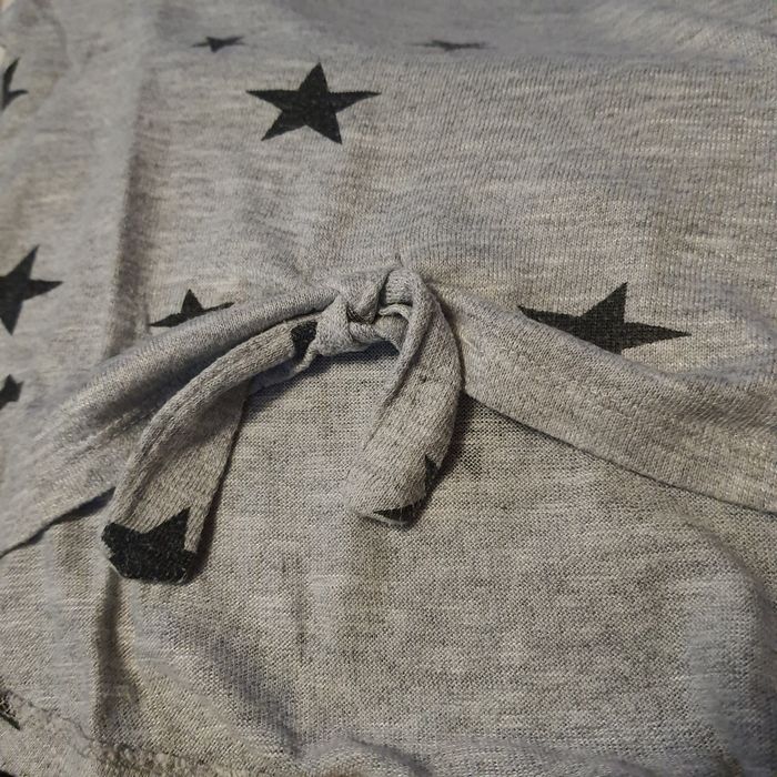 Haut fille - photo numéro 2