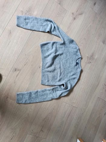 Pull gris