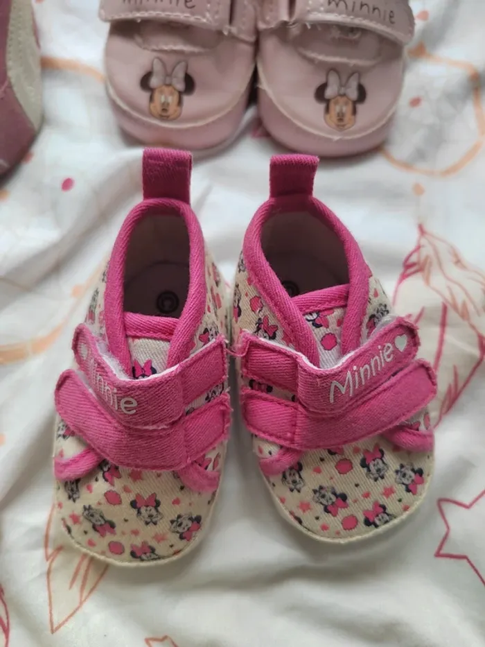 Lot de 5 paires de petites baskets - photo numéro 4