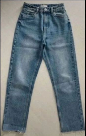 Jean bleu taille 34