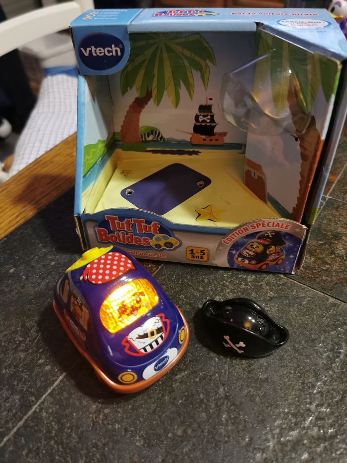 Tut  tut bolides Pat, la voitures pirate - photo numéro 4