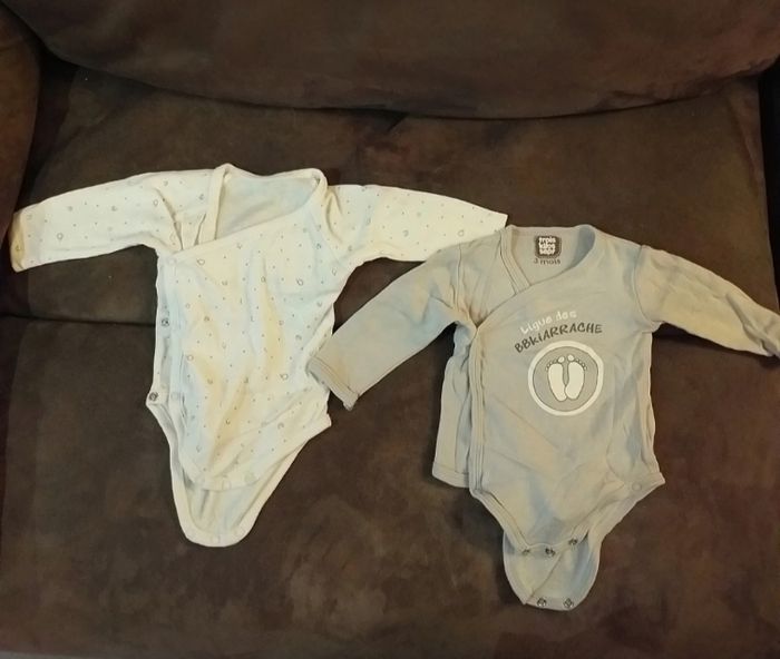 Lot de 2 bodies manches longues croisés