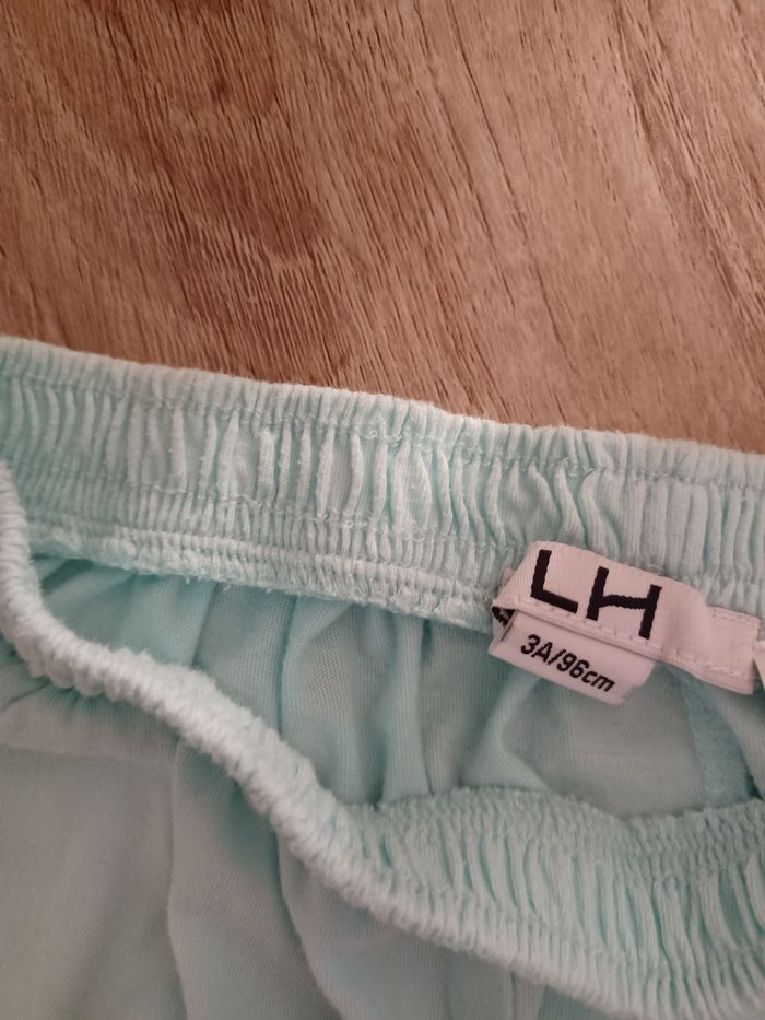 Short 3 ans - photo numéro 3