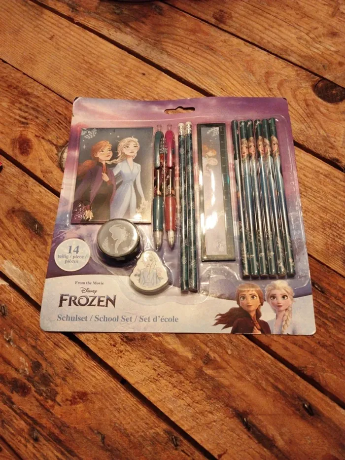 Fournitures reine des neiges