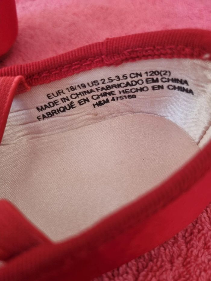 Ballerine rouge 18/19 - photo numéro 3