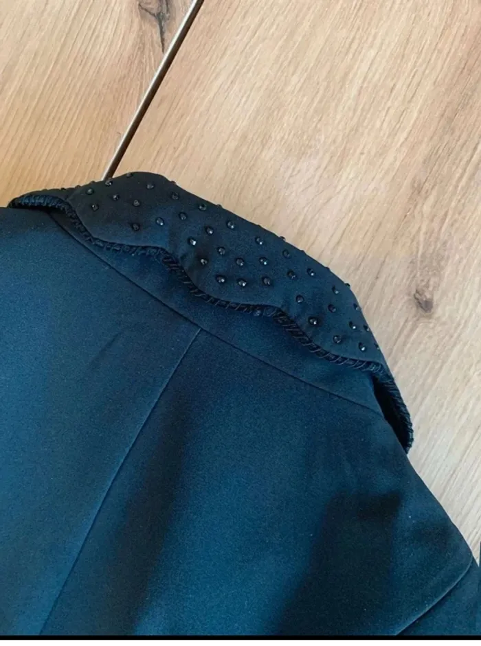 Veste de  Concours d’Équitation  Kingsland  Taille  34, Logo Brodé,  Strass au  Col,  Très  Bon État - photo numéro 9