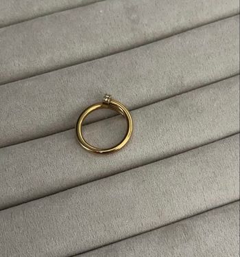Bague clou
