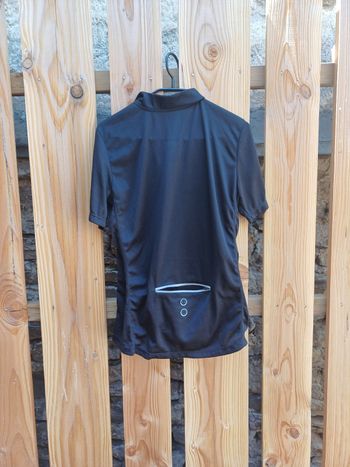 T-shirt de cyclisme ou running avec poche arrière ITS