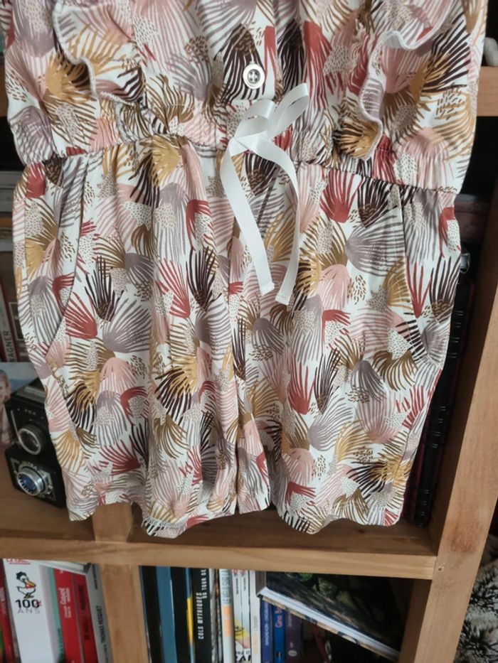 Combi short neuve Miniman 8 ans - photo numéro 4